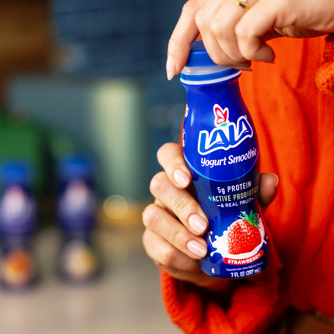 LALA_2024_LifestyleStills_DrinkablesTwist_Square (10)